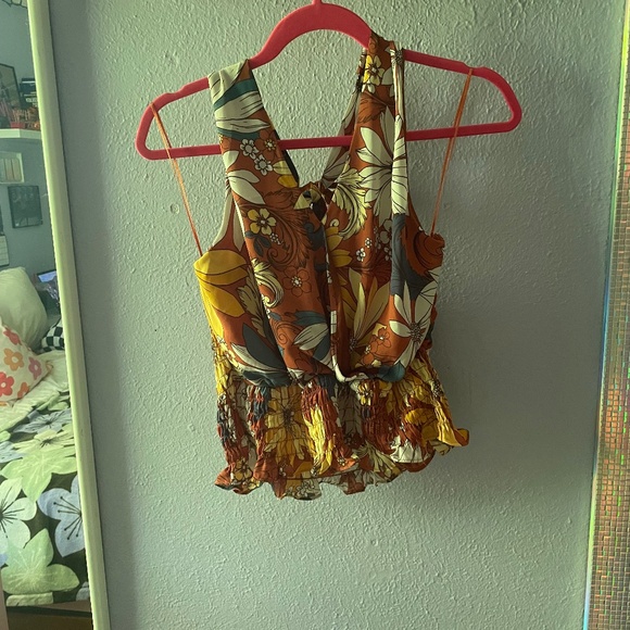 Sienna Sky Halter Top, Groovy vibes, Size L - Picture 1 of 3